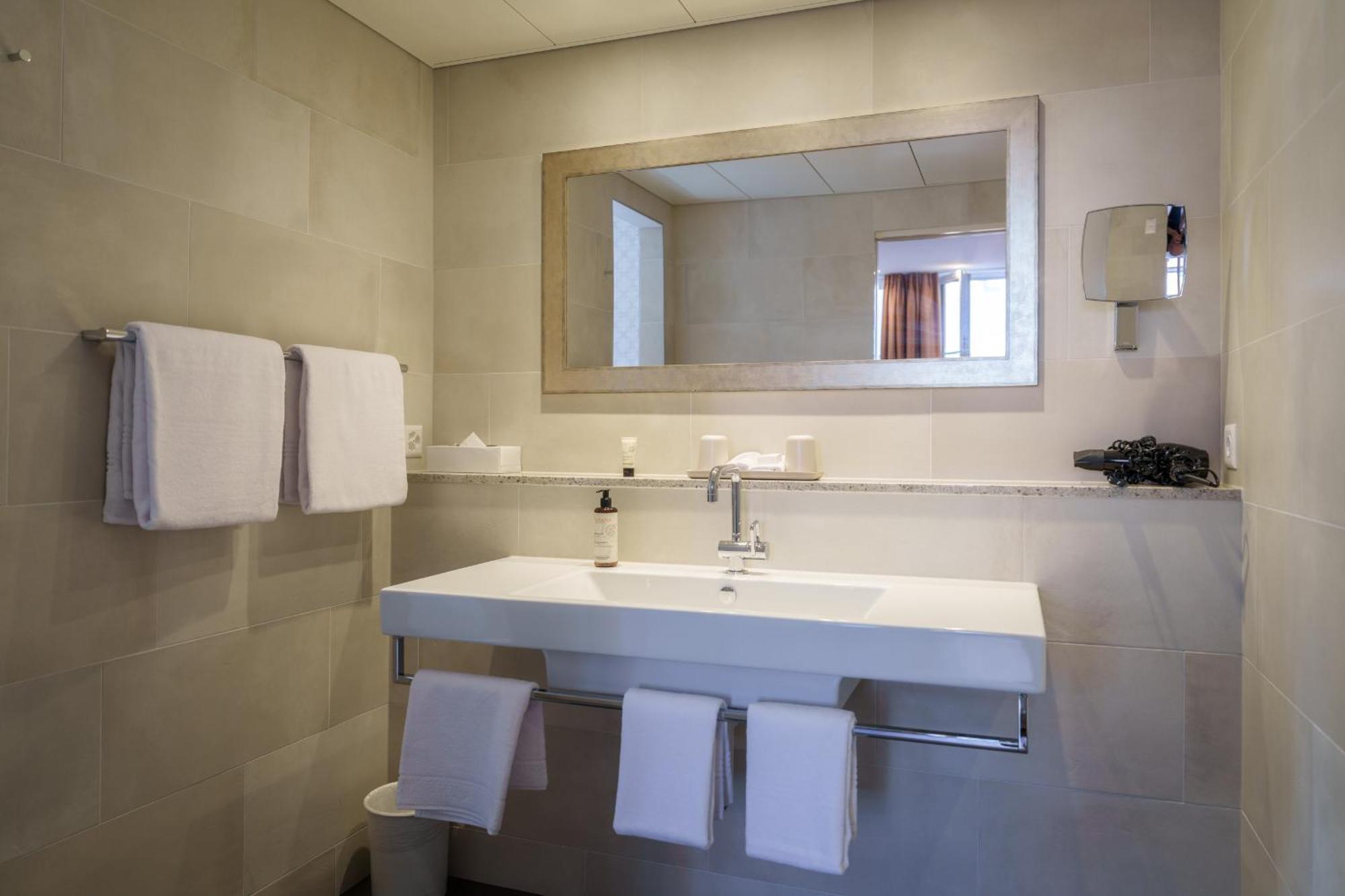 Hotel Schweizerhof Basel Eksteriør bilde
