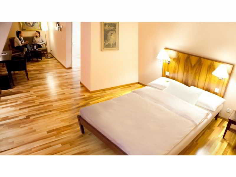 Hotel Schweizerhof Basel Eksteriør bilde